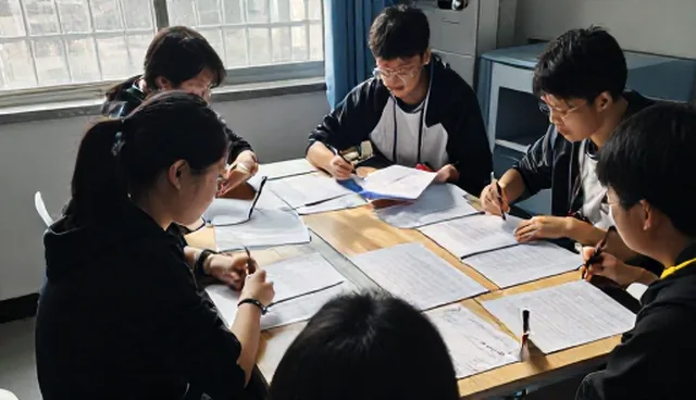 公务员考试培训中素质拓展的选型建议